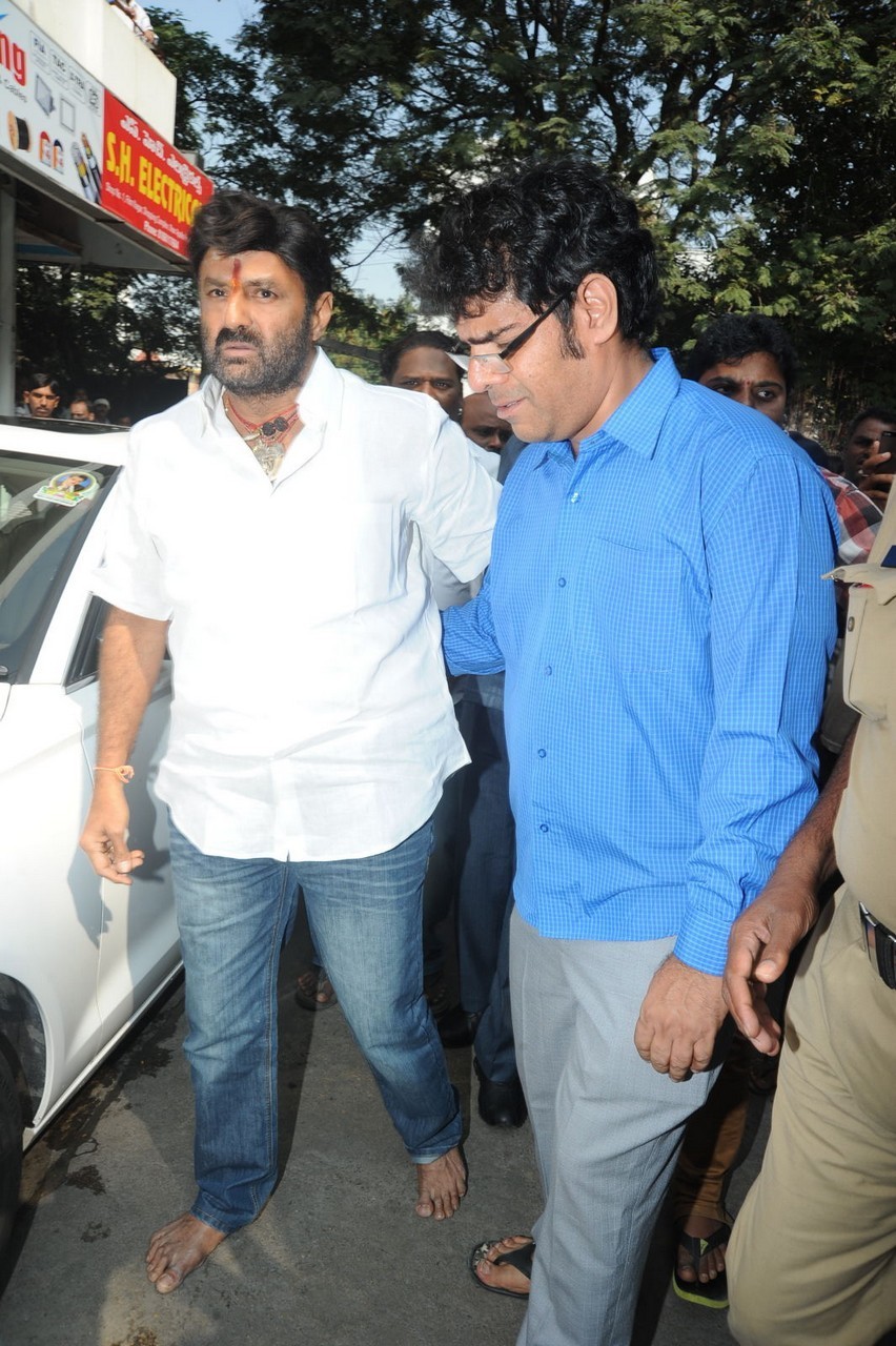Music Director Chakri Condolences Photos 02 - 2 / 152 photos