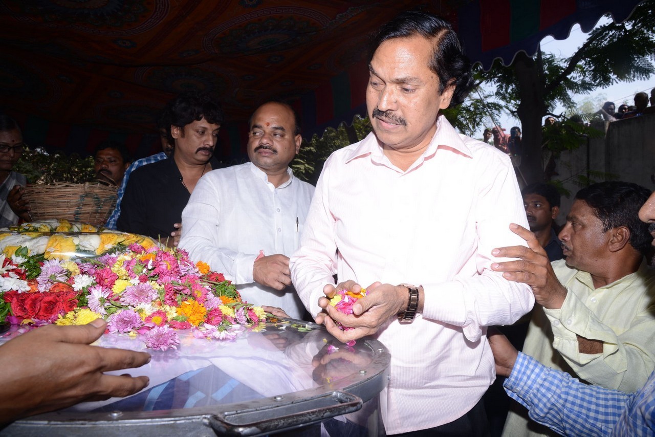 Music Director Chakri Condolences Photos 02 - 10 / 152 photos