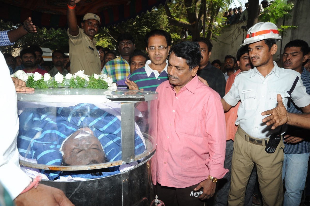 Music Director Chakri Condolences Photos 02 - 19 / 152 photos