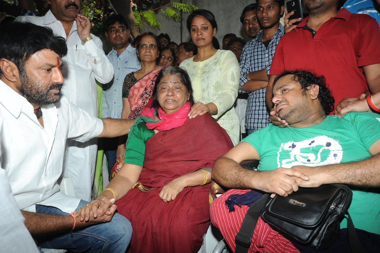Music Director Chakri Condolences Photos 02 - 30 / 152 photos