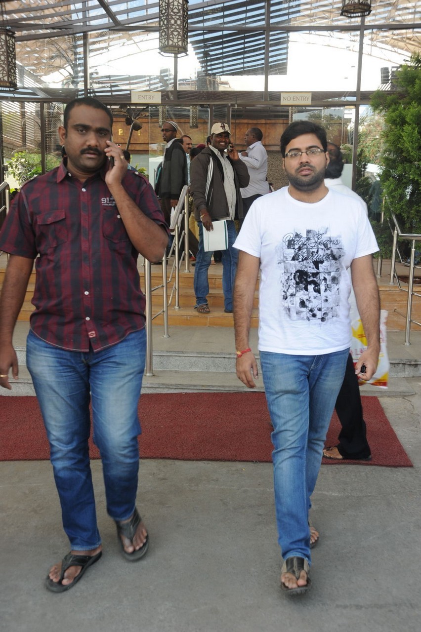 Music Director Chakri Condolences Photos 02 - 63 / 152 photos