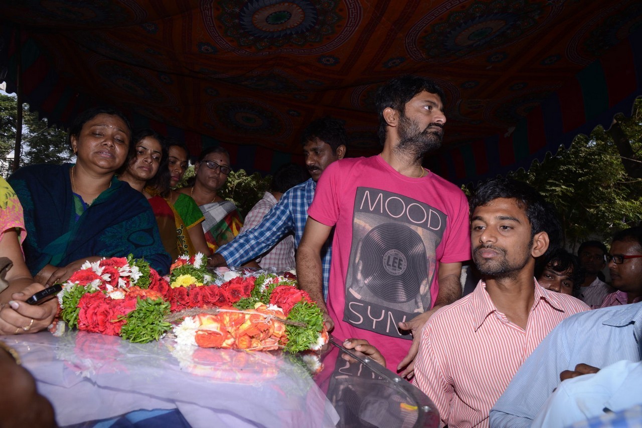 Music Director Chakri Condolences Photos 02 - 66 / 152 photos