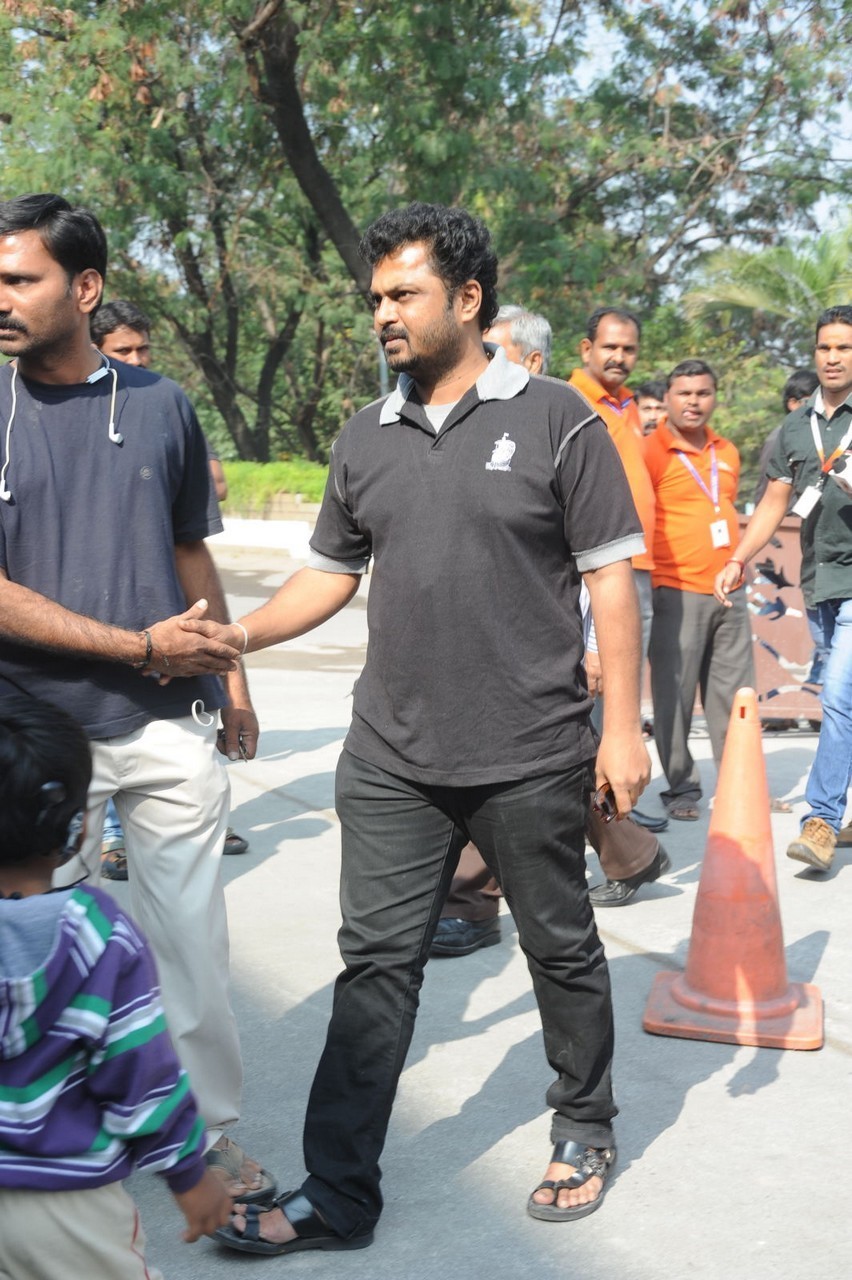 Music Director Chakri Condolences Photos 02 - 97 / 152 photos