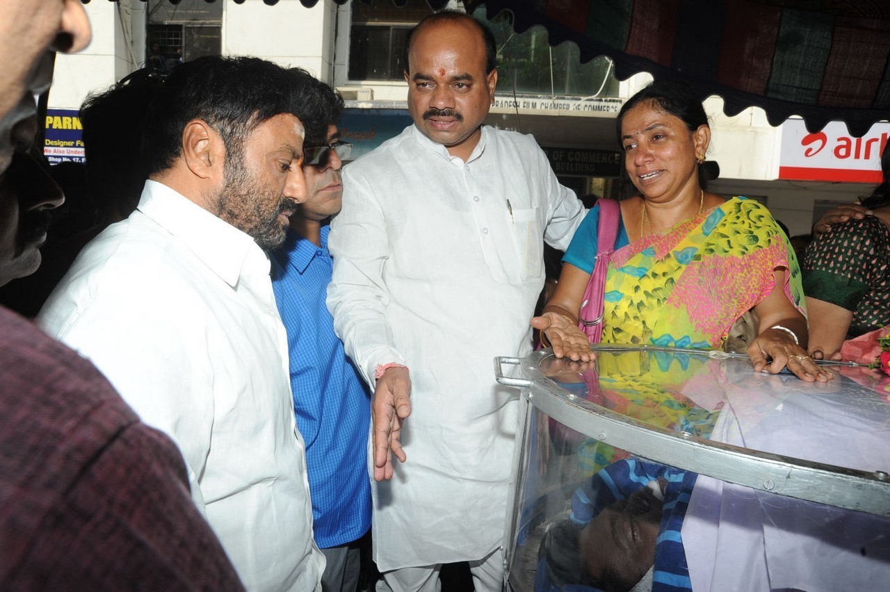 Music Director Chakri Condolences Photos 02 - 106 / 152 photos