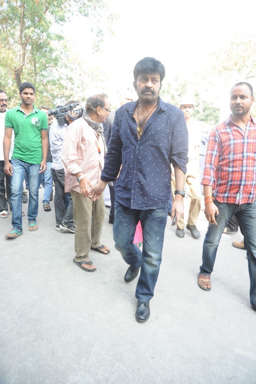 Music Director Chakri Condolences Photos 02 - 132 / 152 photos