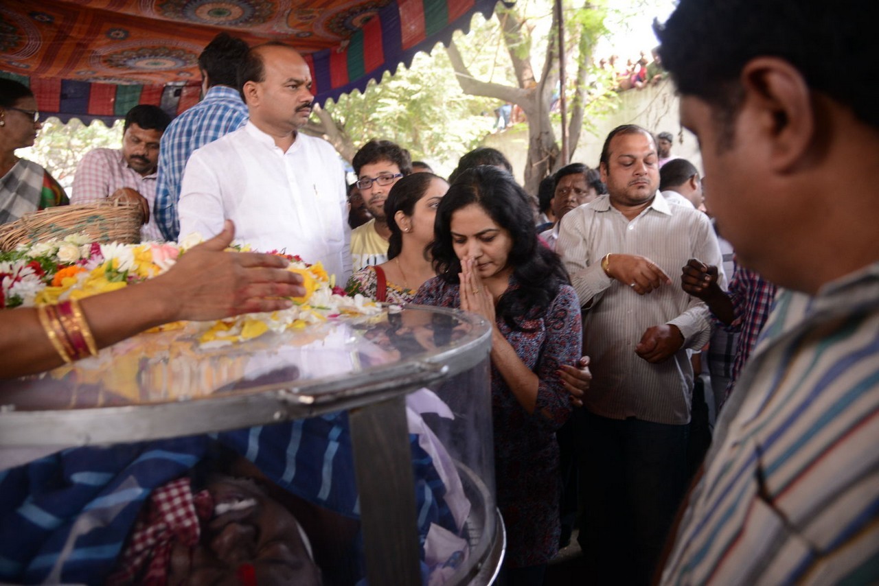 Music Director Chakri Condolences Photos 03 - 23 / 118 photos