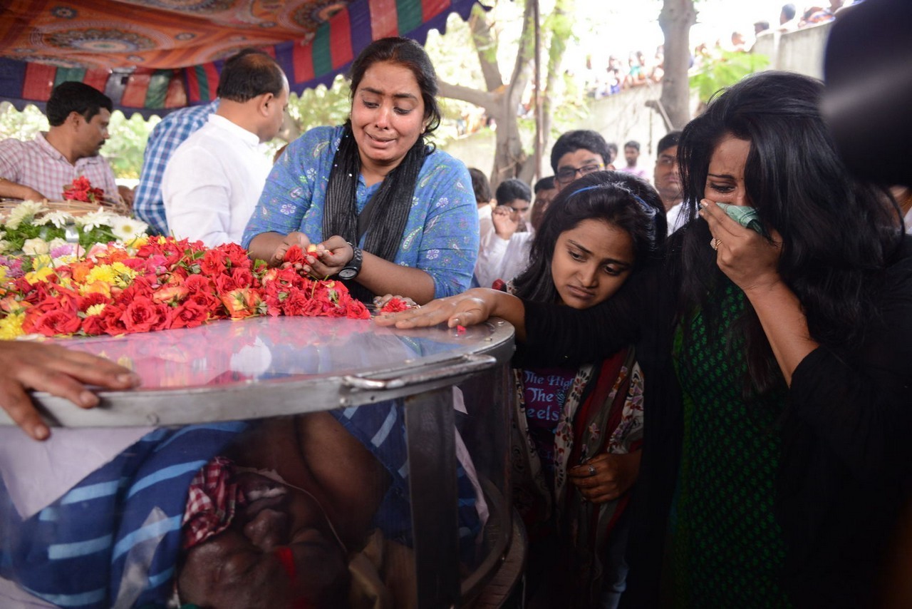 Music Director Chakri Condolences Photos 03 - 24 / 118 photos