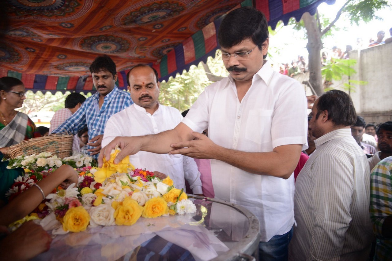 Music Director Chakri Condolences Photos 03 - 35 / 118 photos