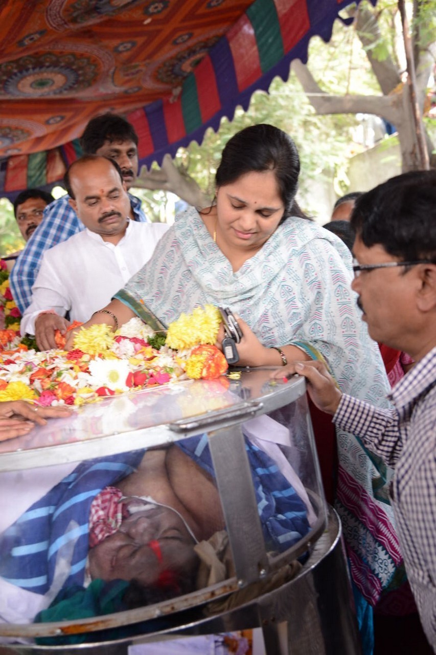 Music Director Chakri Condolences Photos 03 - 45 / 118 photos