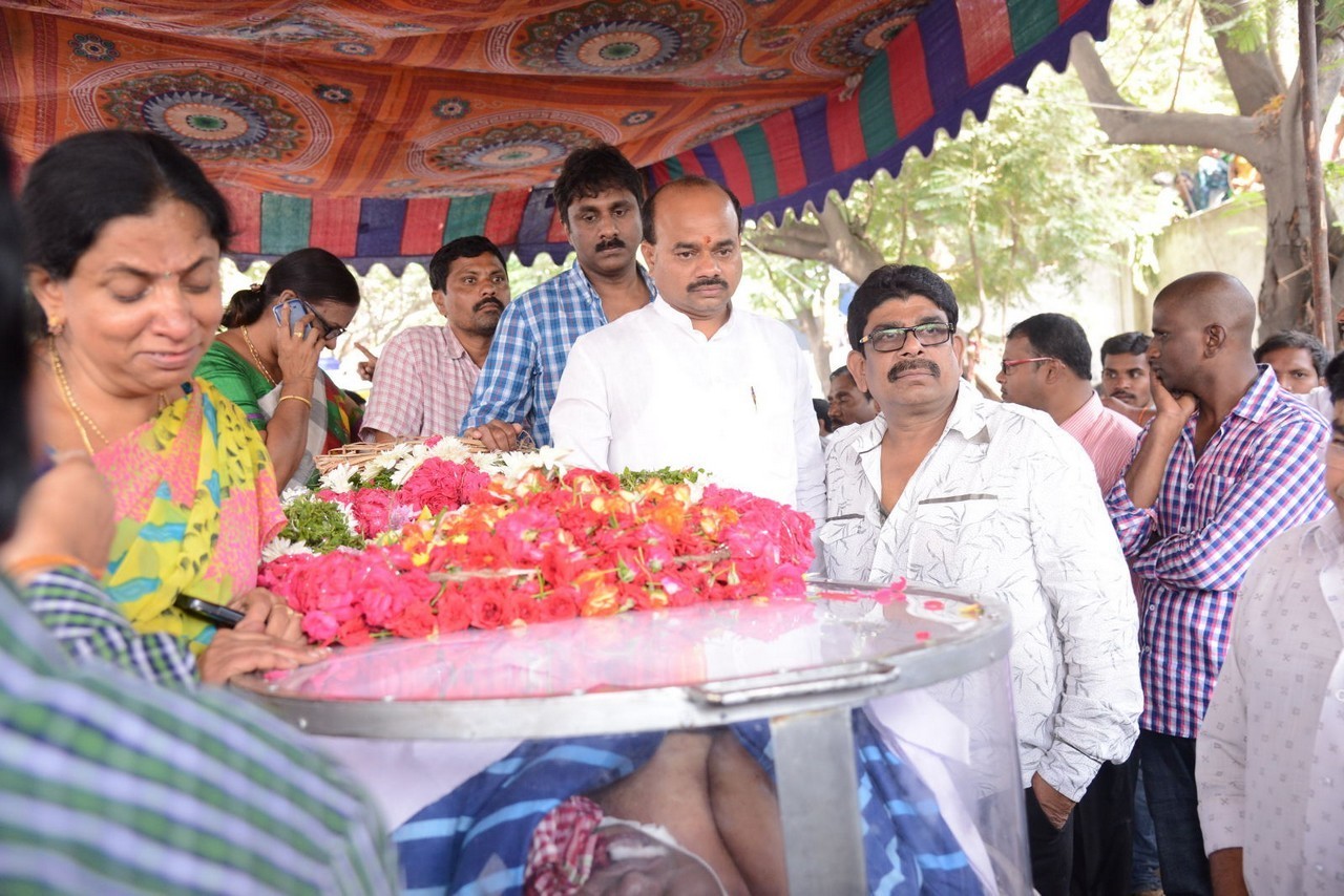 Music Director Chakri Condolences Photos 03 - 83 / 118 photos