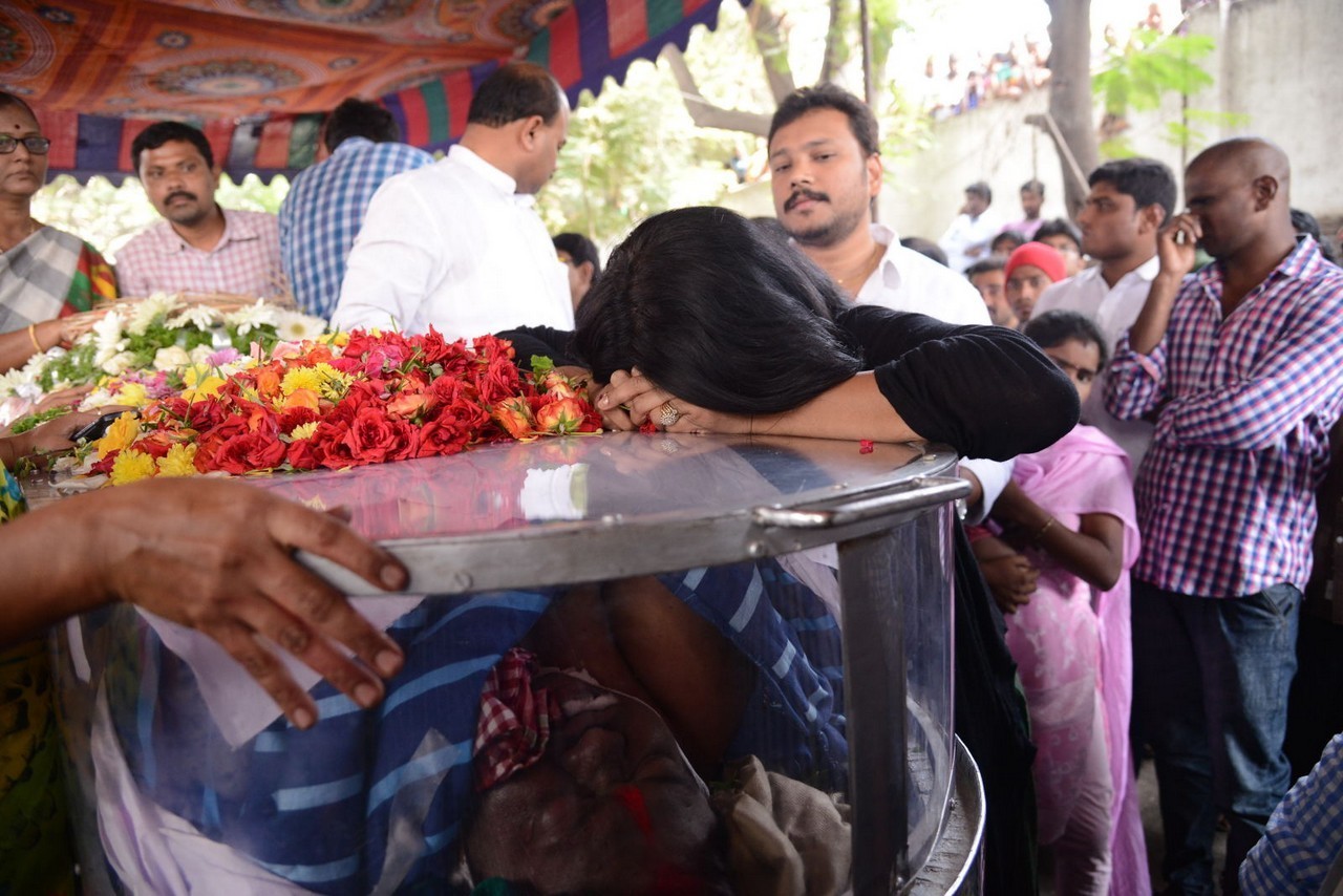 Music Director Chakri Condolences Photos 03 - 90 / 118 photos