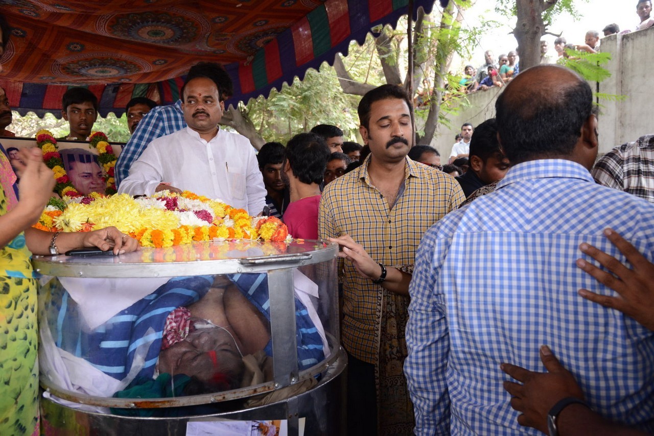 Music Director Chakri Condolences Photos 03 - 104 / 118 photos