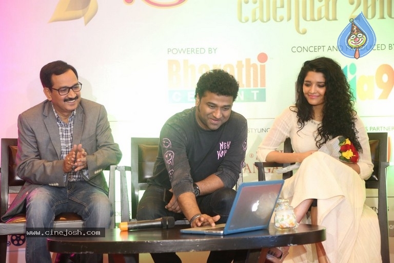 My South Diva Calendar 2017 Launch - 4 / 29 photos