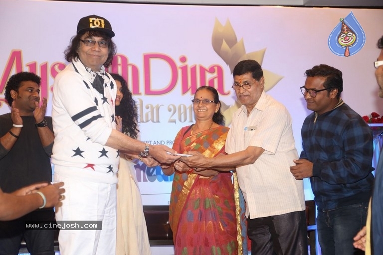 My South Diva Calendar 2017 Launch - 19 / 29 photos