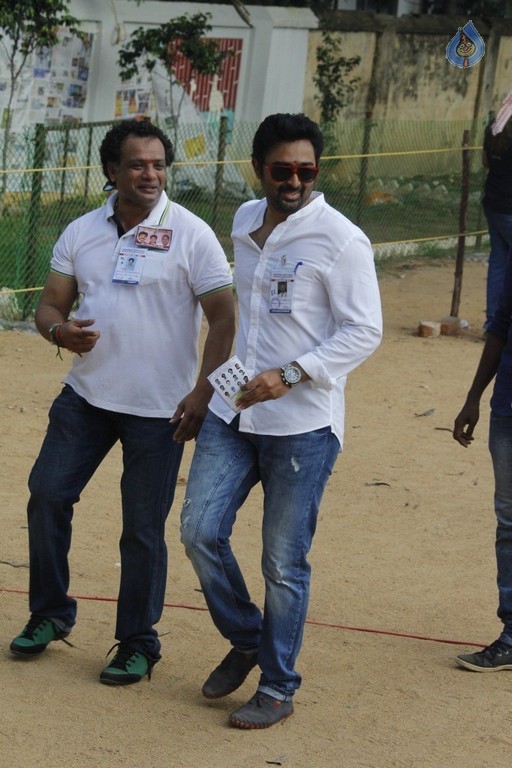 Nadigar Sangam Election 2015 Photos - 1 / 63 photos