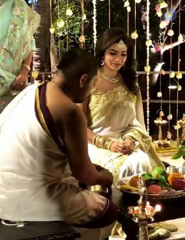 Naga Chaitanya and Samantha Engagement Photos - 7 / 8 photos