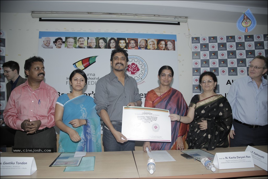 Nagarjuna at Aisfm n Jnafau Event - 27 / 42 photos