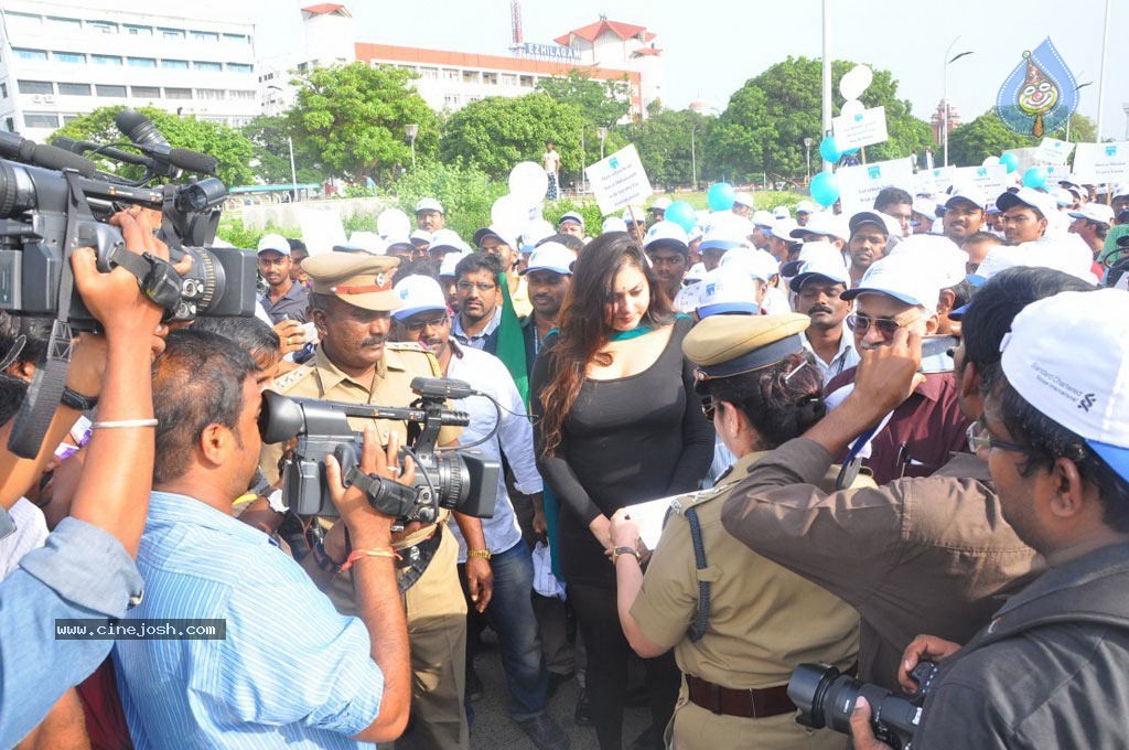Namitha at Eye Donation Campaign - 43 / 44 photos