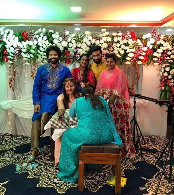 Namitha Mehndi Function - 1 / 5 photos