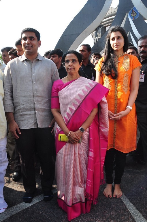 Nandamuri Family at NTR Ghat - 38 / 148 photos