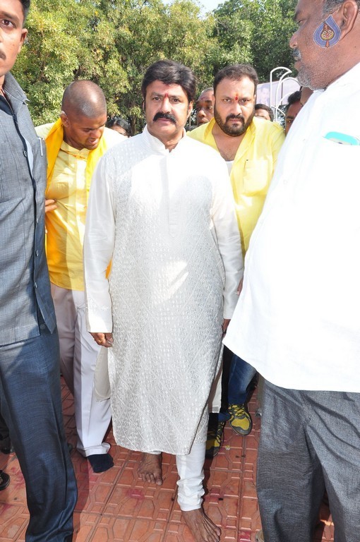 Nandamuri Family at NTR Ghat - 51 / 148 photos