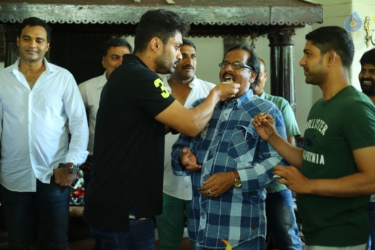 Nandamuri Kalyanram Birthday Celebrations - 34 / 58 photos