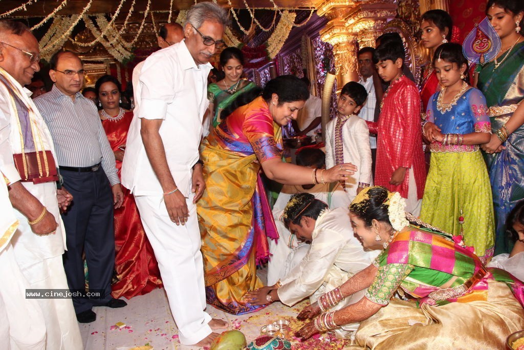 Nandamuri Mohana Krishna Daughter Marriage Photos - 161 / 249 photos