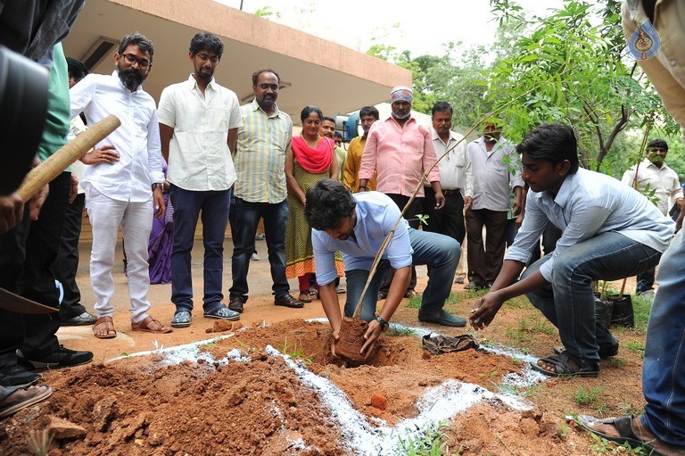 Nani and Majnu Team Participate in Haritha Haram - 3 / 10 photos