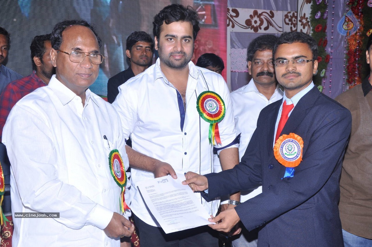 Nara Rohit at Eswar College Anniversary Event - 71 / 128 photos