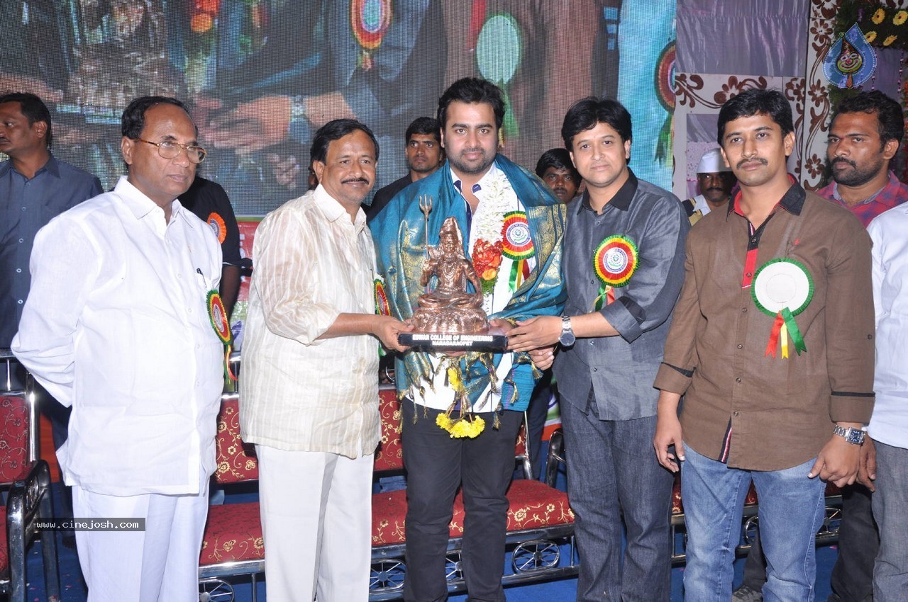 Nara Rohit at Eswar College Anniversary Event - 118 / 128 photos