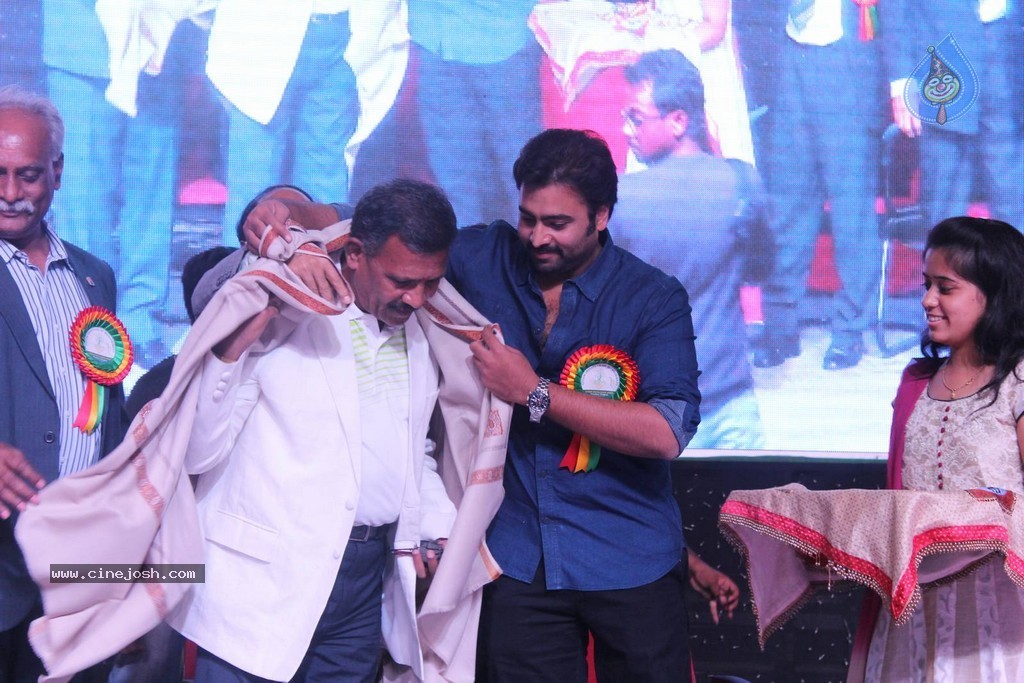 Nara Rohit at Gitam Excellence Meet - 35 / 49 photos