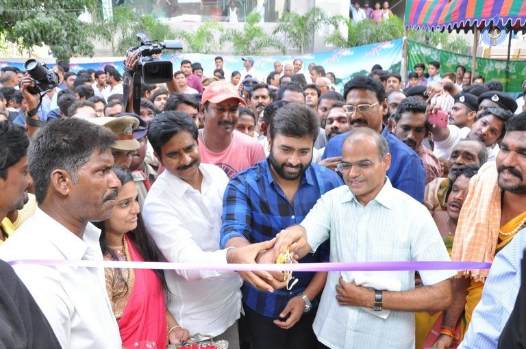 Nara Rohit Launch Santos Klub F5 Restaurant - 5 / 39 photos