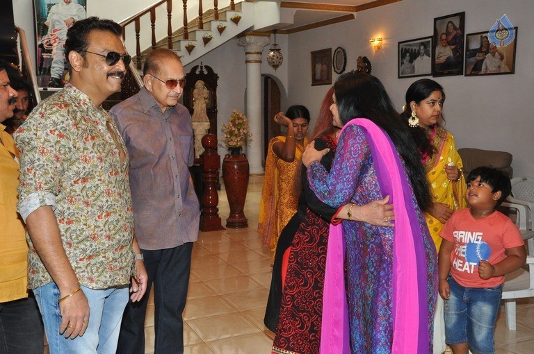 Naresh Birthday Celebrations 2017 - 4 / 106 photos