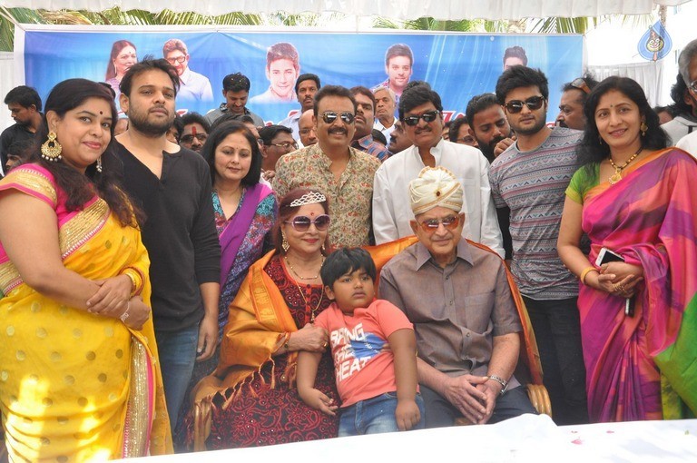 Naresh Birthday Celebrations 2017 - 11 / 106 photos