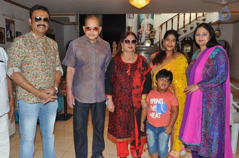 Naresh Birthday Celebrations 2017 - 93 / 106 photos