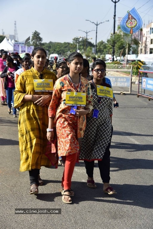 Niharika Flags Off Sight A Thon Blindfold 2k Walk - 27 / 40 photos