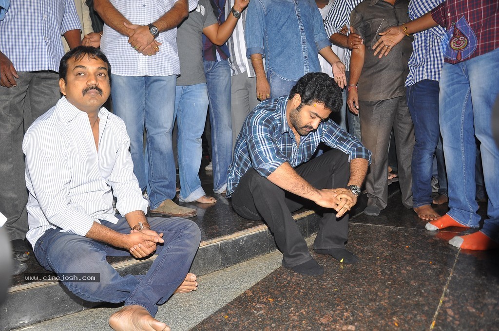 NTR Family Members at NTR Ghat - 153 / 238 photos