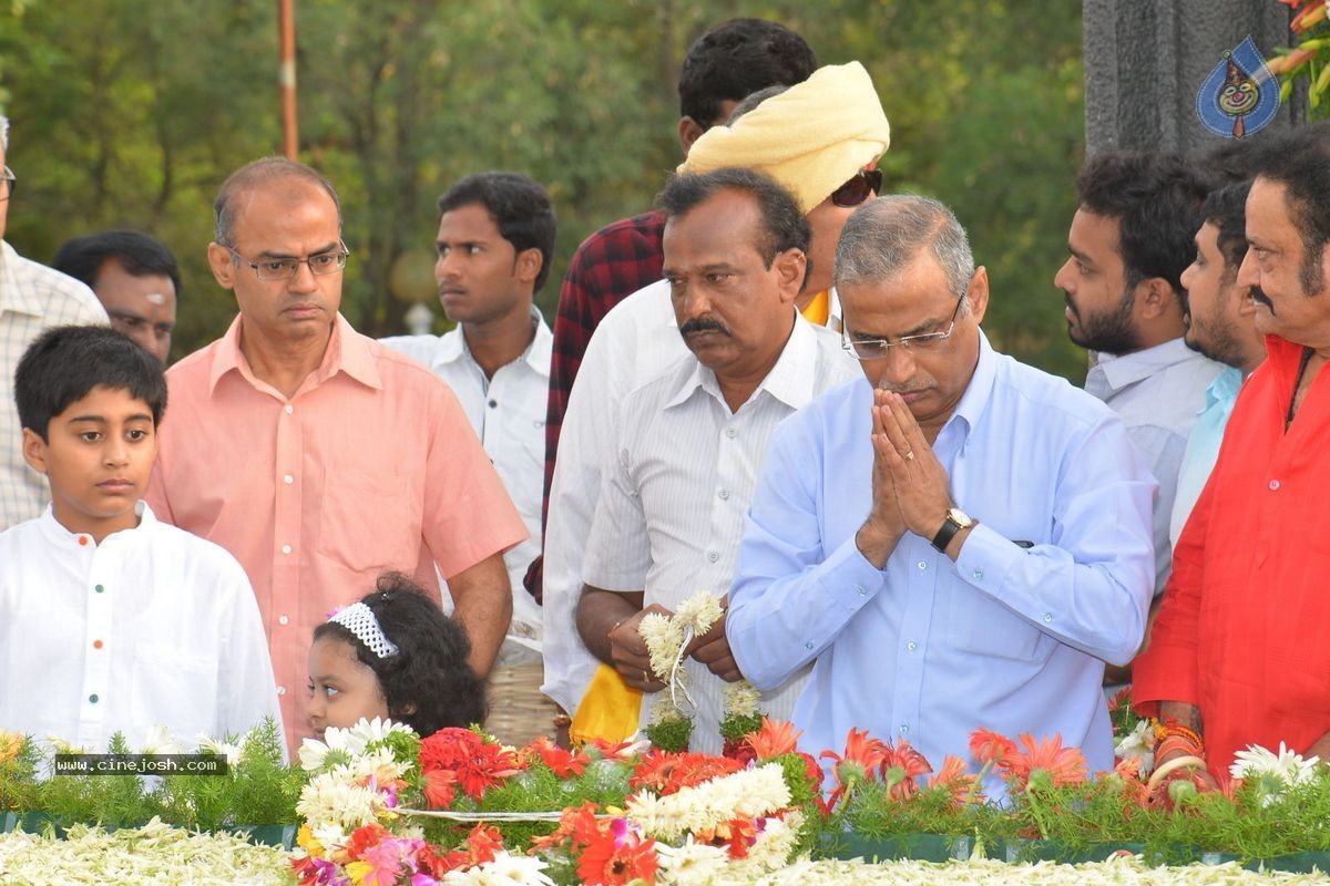 NTR Family Members at NTR Ghat - 104 / 151 photos