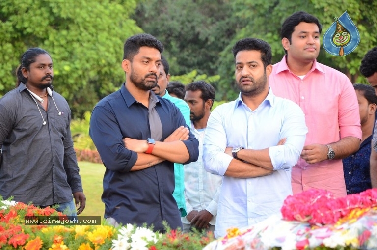 NTR Family Members Pay Tribute at NTR Ghat - 44 / 100 photos