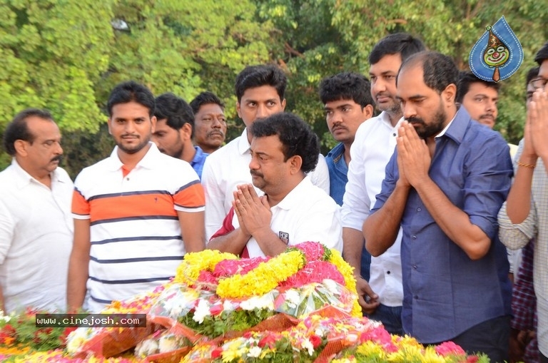NTR Family Members Pay Tribute at NTR Ghat - 59 / 100 photos