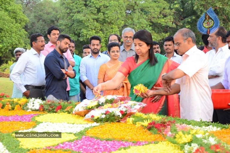 NTR Family Members Pay Tribute at NTR Ghat - 72 / 100 photos