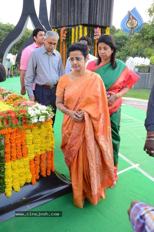 NTR Family Members Pay Tribute at NTR Ghat - 96 / 100 photos