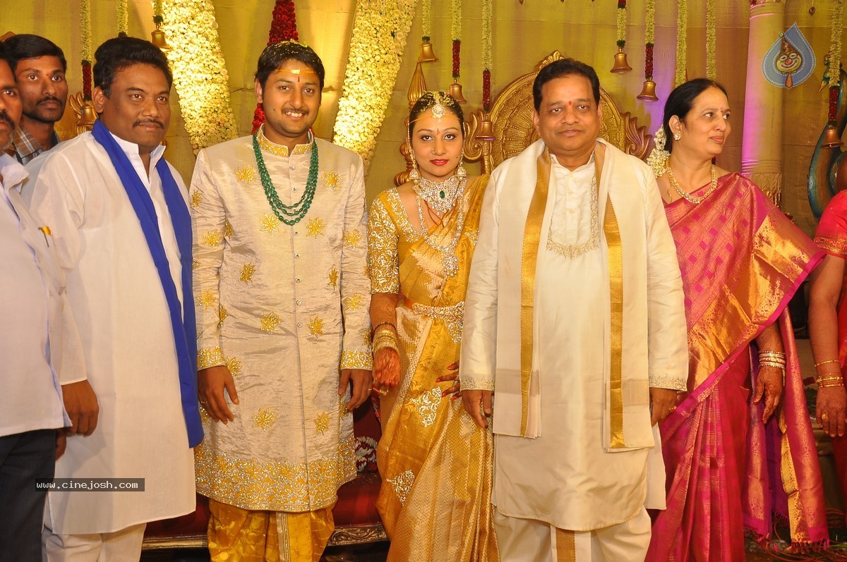 Nukarapu Suryaprakash Rao Daughter Grishma Wedding Photos - 81 / 136 photos