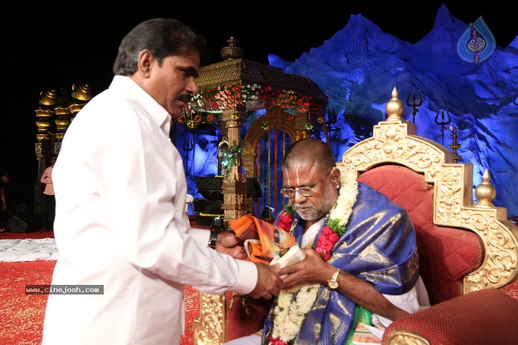 Pawan attends Bhakti TV Channel Koti Deepotsavam - 112 / 215 photos