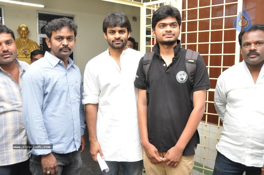 Pawan Fans Donated Stretchers To Gandhi Hospital - 44 / 66 photos