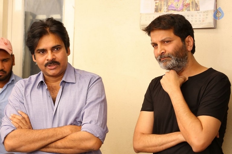 Pawan Kalyan and Trivikram Meets K Vishwanath - 24 / 77 photos
