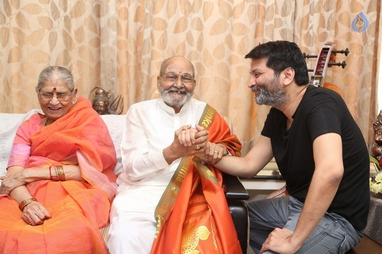 Pawan Kalyan and Trivikram Meets K Vishwanath - 55 / 77 photos