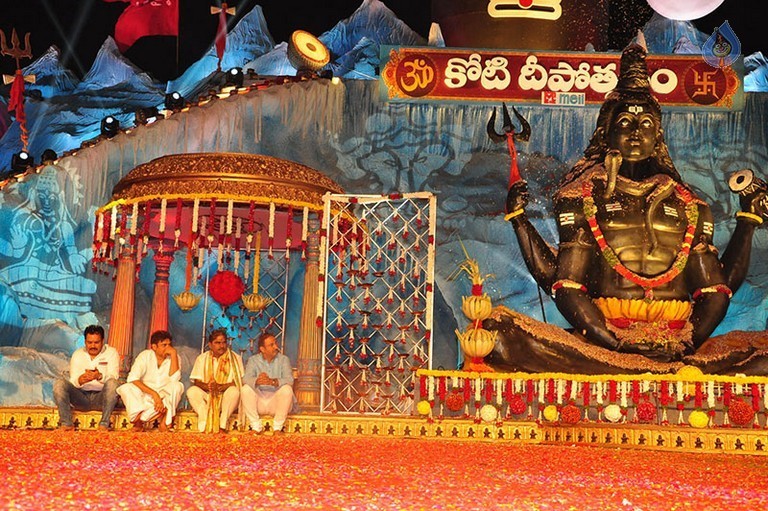 Pawan Kalyan at Bhakti TV Koti Deepotsavam - 24 / 58 photos