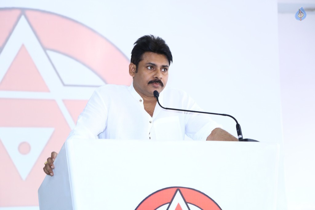 Pawan Kalyan Jana Sena Press Meet - 25 / 46 photos