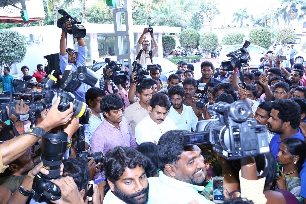 Pawan Kalyan Jana Sena Press Meet - 31 / 46 photos